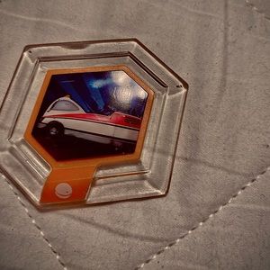 Disney infinity 3.0 game piece